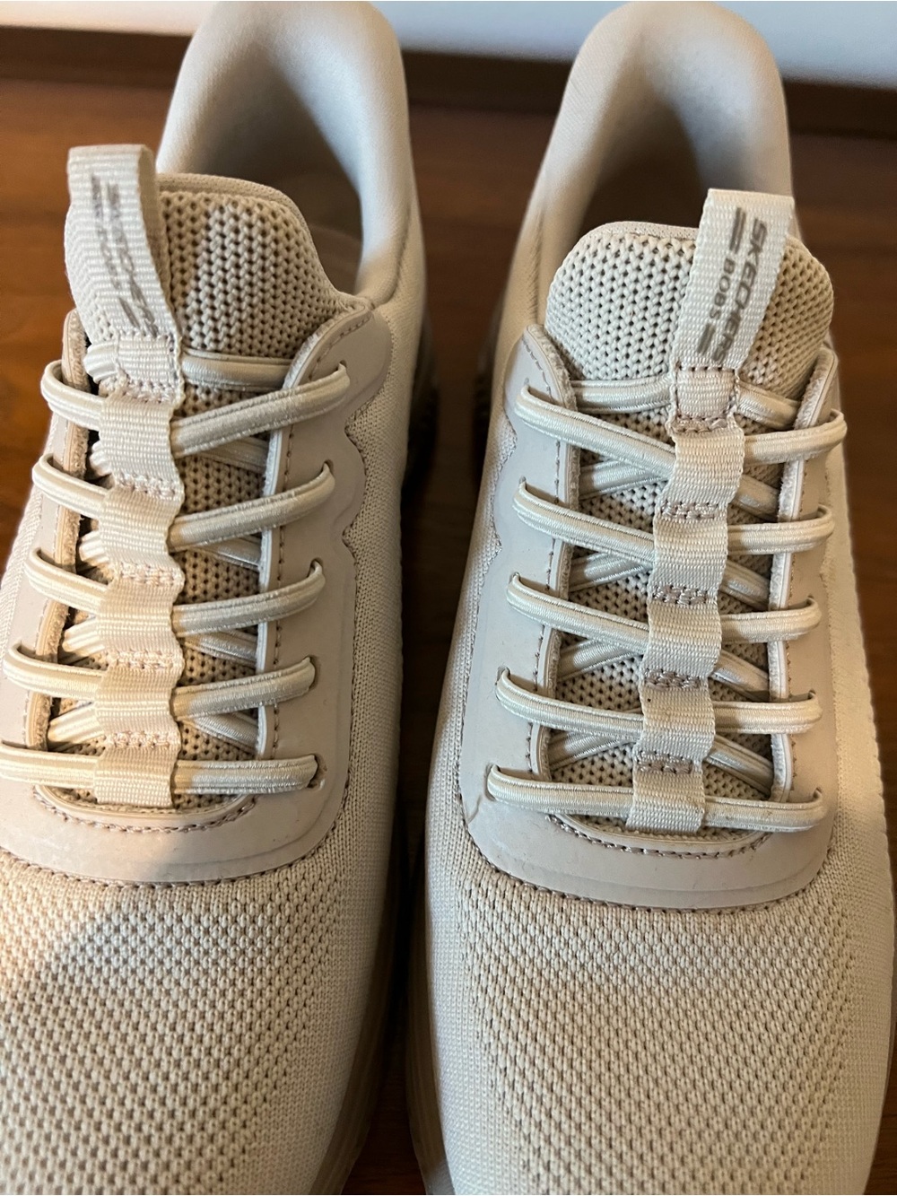 Women’s Slip-ins Lightweight Sketcher Sneakers - Picture 5 of 6